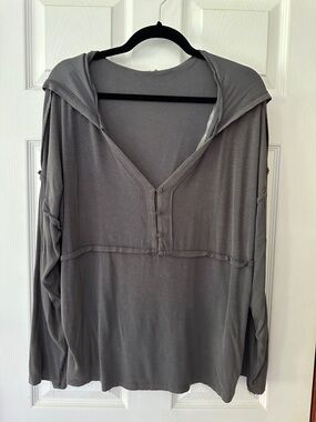 POL Casual Hooded Henley Top in Slate Gray